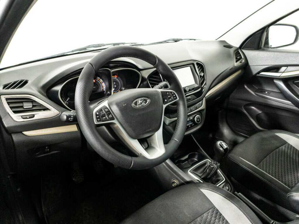 Lada (ВАЗ) Vesta SW, 2018 - Фото №10