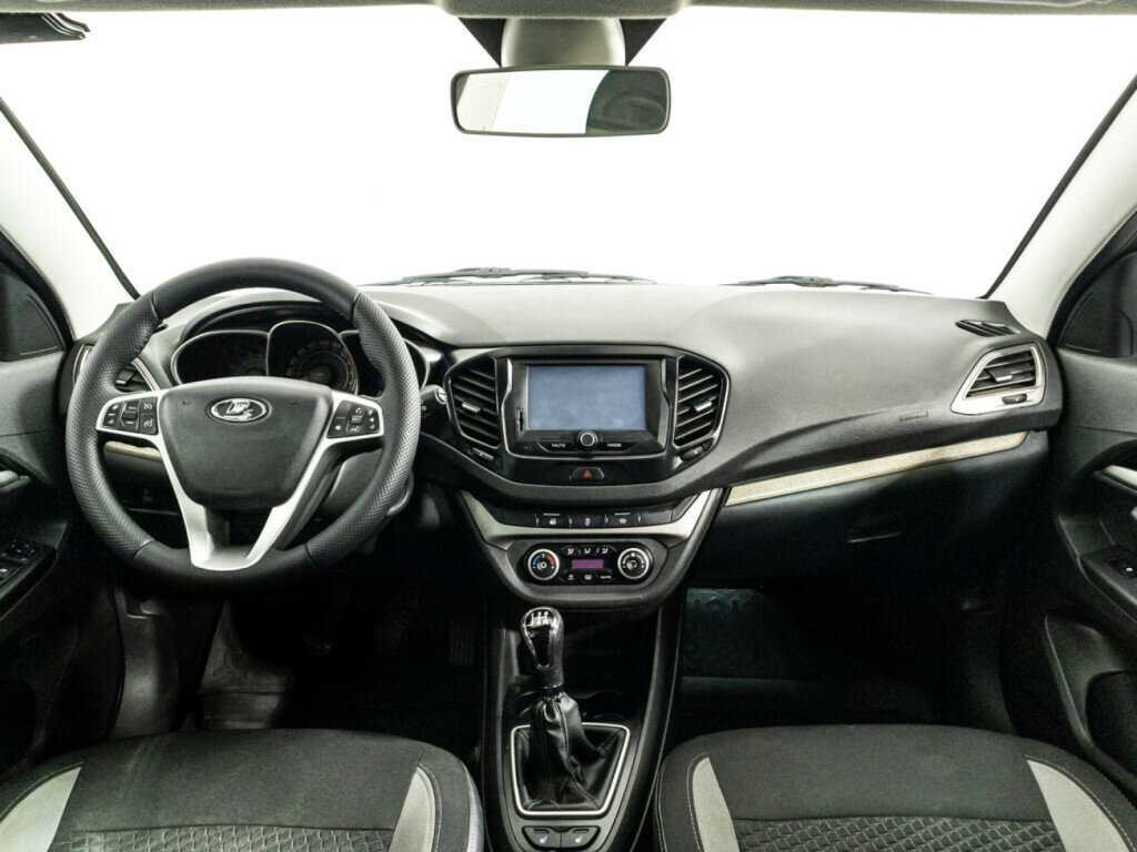 Lada (ВАЗ) Vesta SW, 2018 - Фото №12