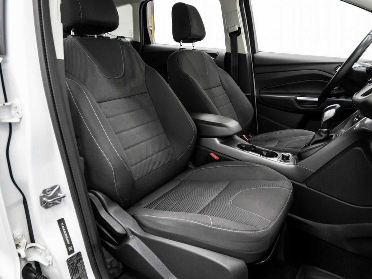 Ford Kuga, 2015 - Фото №7