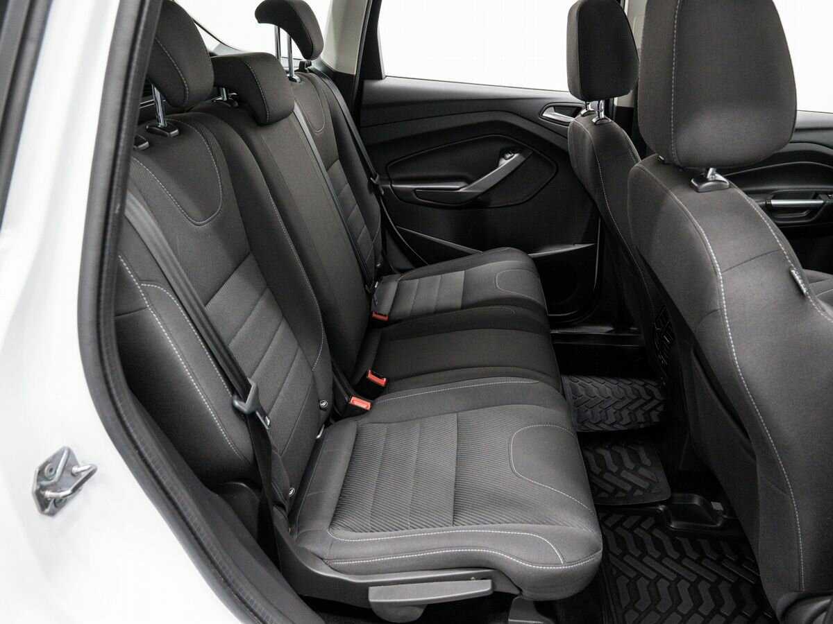 Ford Kuga, 2015 - Фото №8