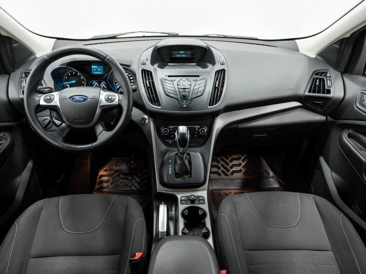 Ford Kuga, 2015 - Фото №9