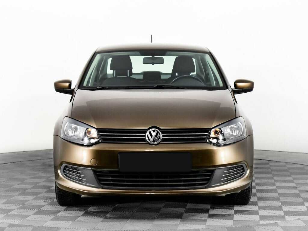 Volkswagen Polo, 2015 - Фото №1