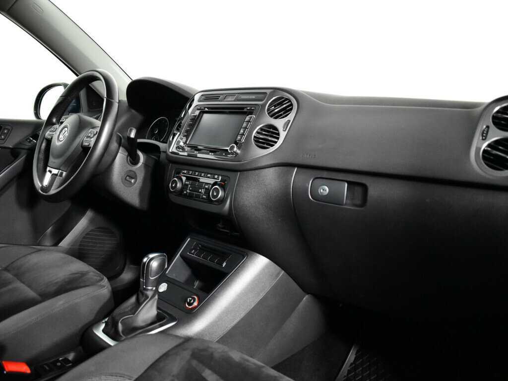 Volkswagen Tiguan, 2012 - Фото №8