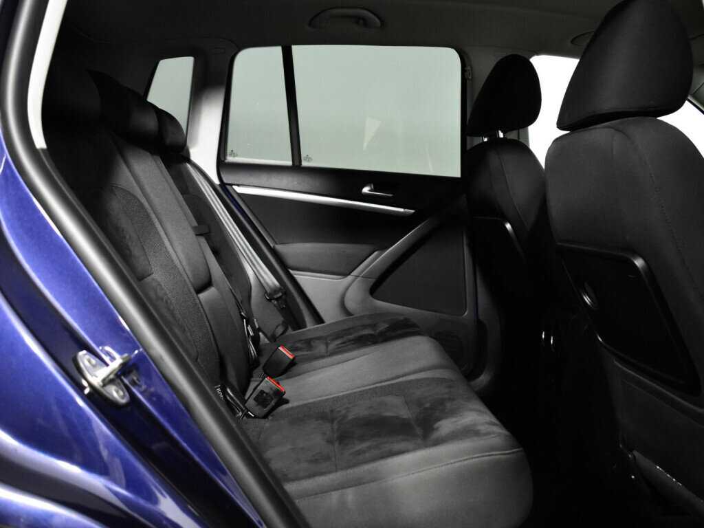Volkswagen Tiguan, 2012 - Фото №9