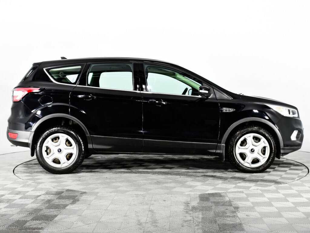 Ford Kuga, 2017 - Фото №3