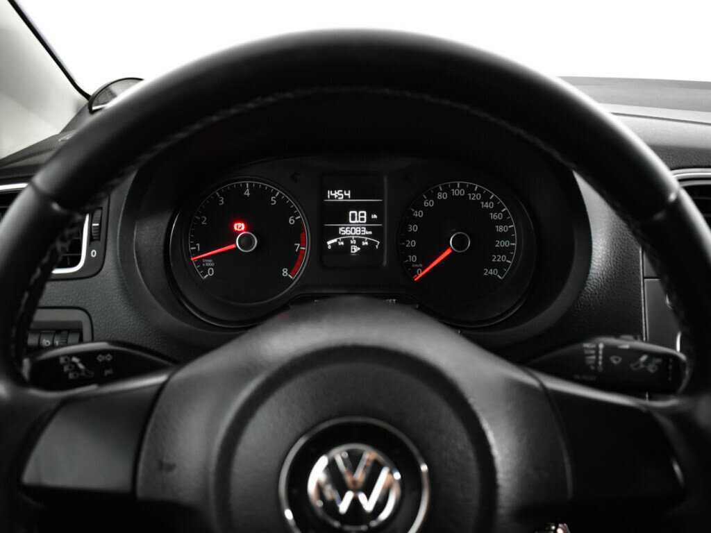 Volkswagen Polo, 2015 - Фото №10