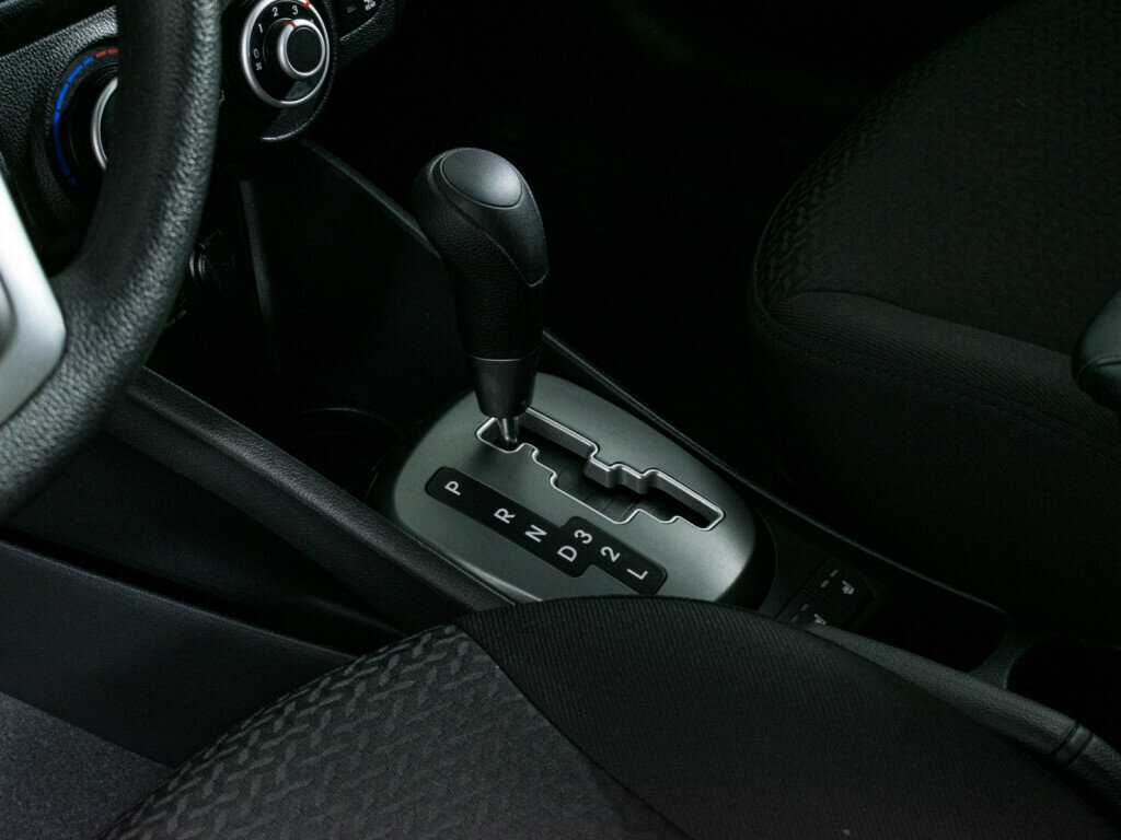 Kia Rio 4-speed, 2012 - Фото №12