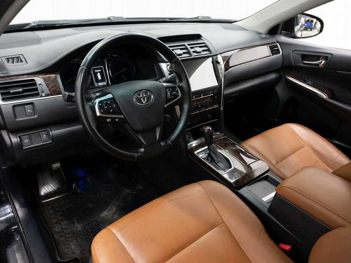 Toyota Camry, 2017 - Фото №8