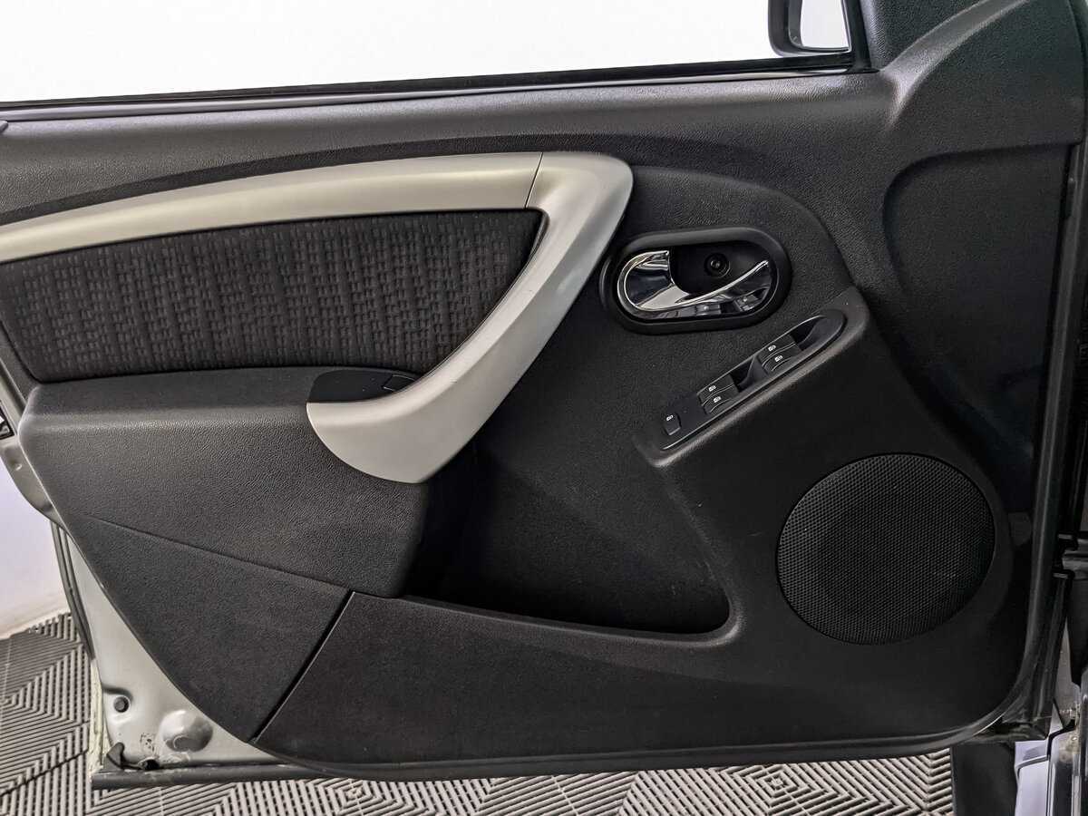 Nissan Terrano, 2015 - Фото №16