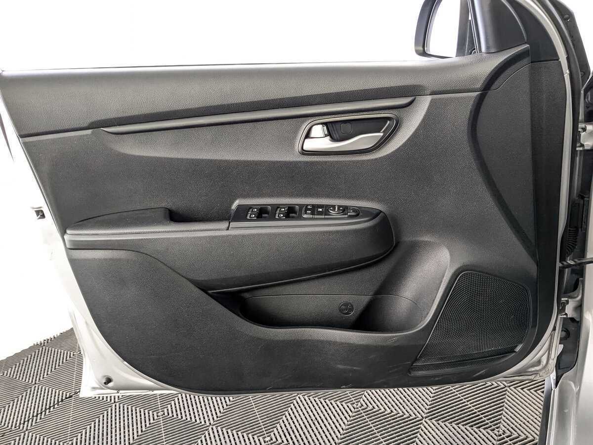 Kia Rio X, 2020 - Фото №17