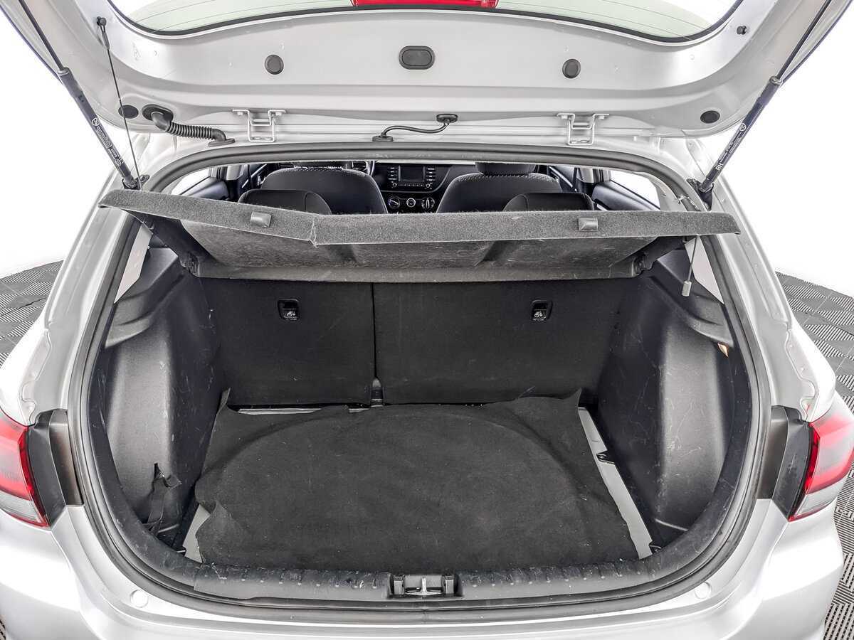 Kia Rio X-Line, 2020 - Фото №9