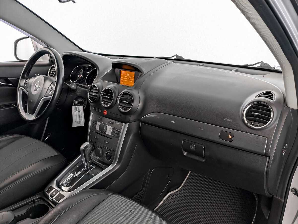 Opel Antara, 2012 - Фото №10