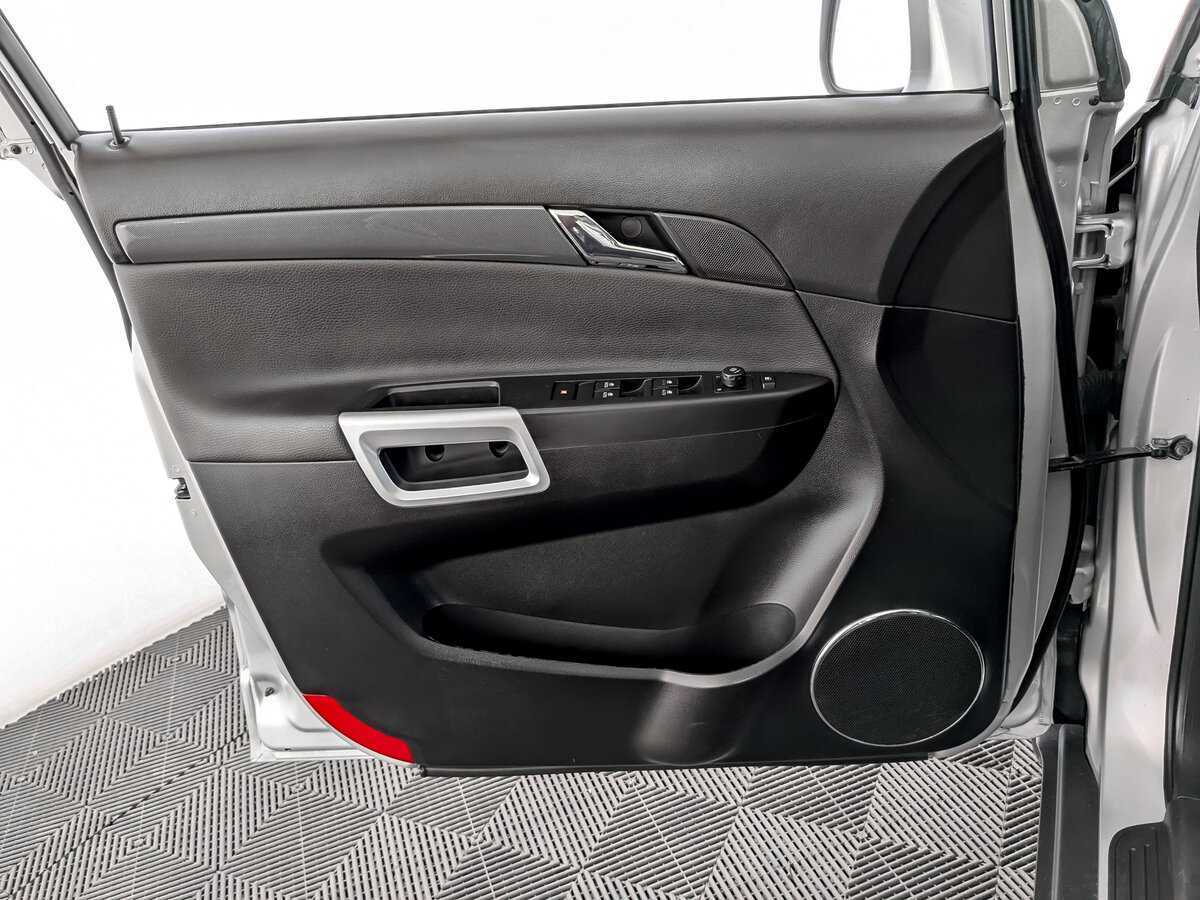 Opel Antara, 2012 - Фото №18