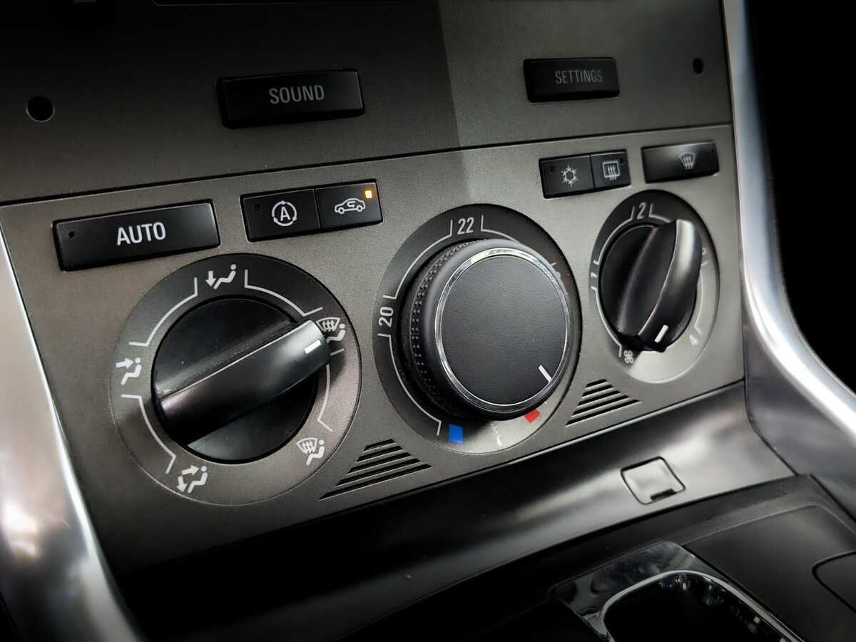 Opel Antara, 2012 - Фото №24