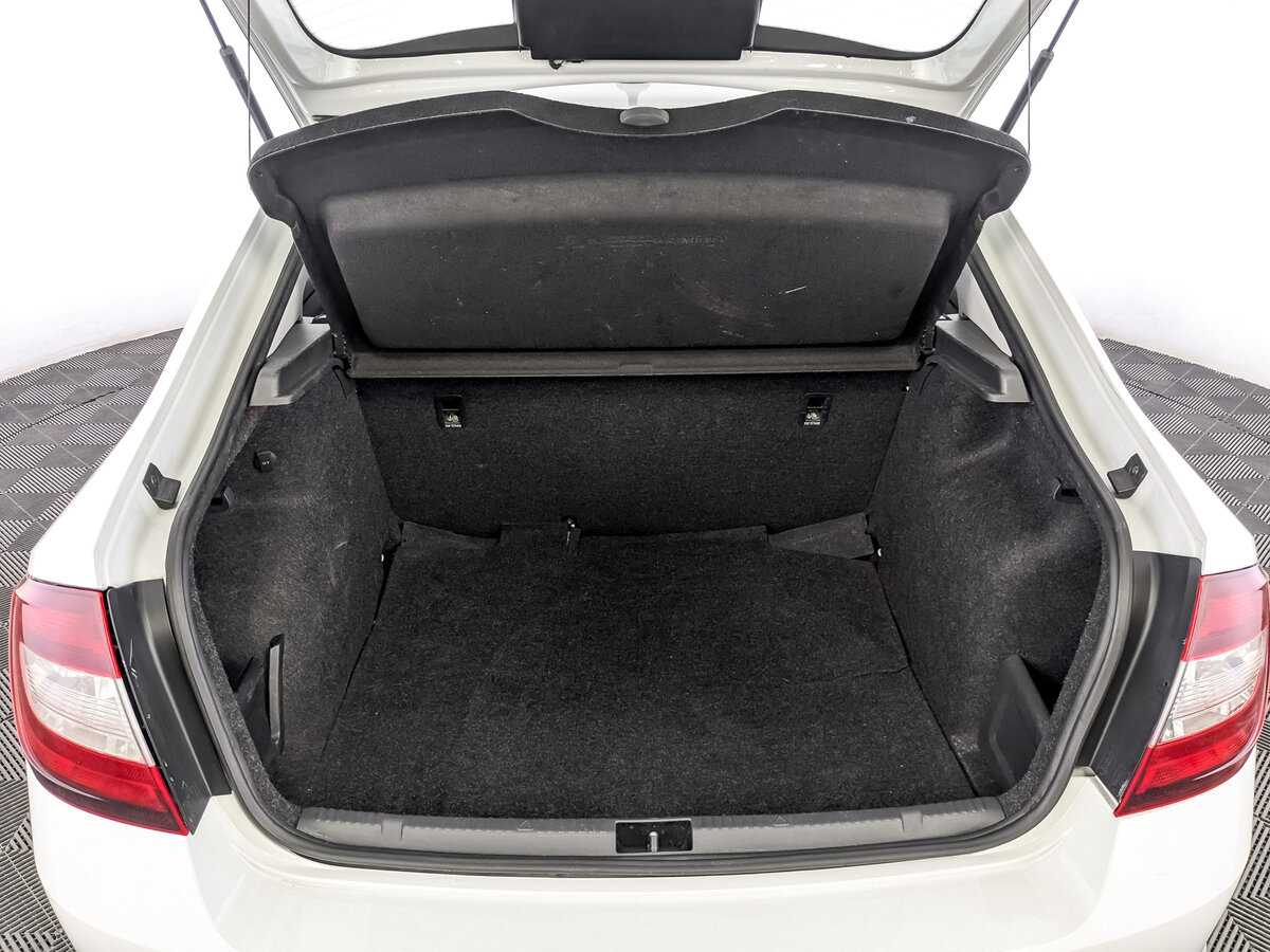 Skoda Rapid, 2017 - Фото №9