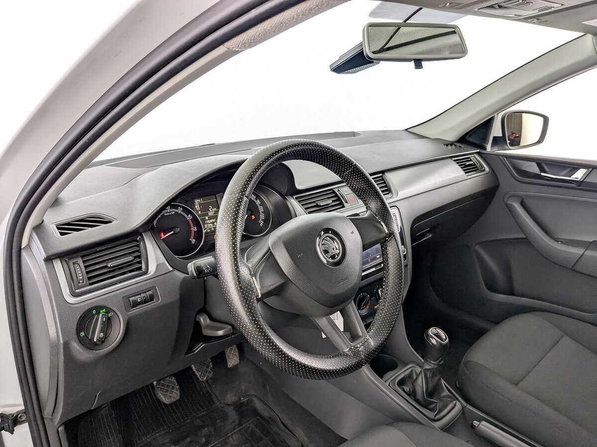 Skoda Rapid, 2017 - Фото №15