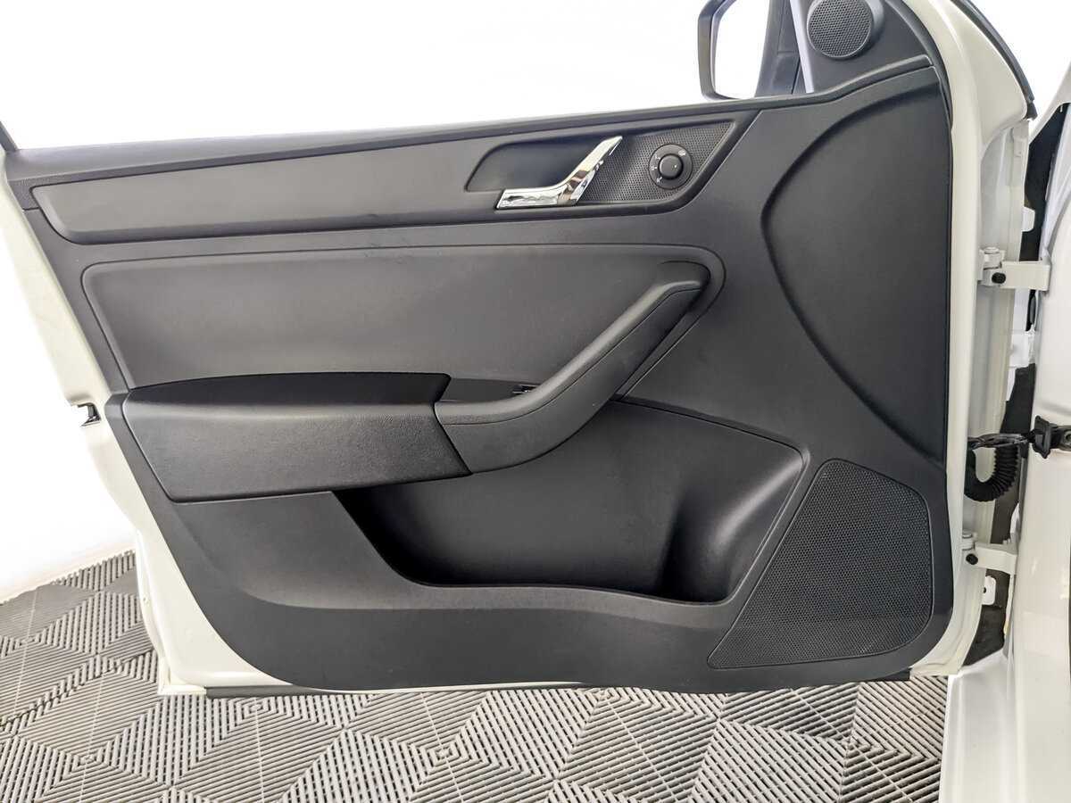 Skoda Rapid, 2017 - Фото №18