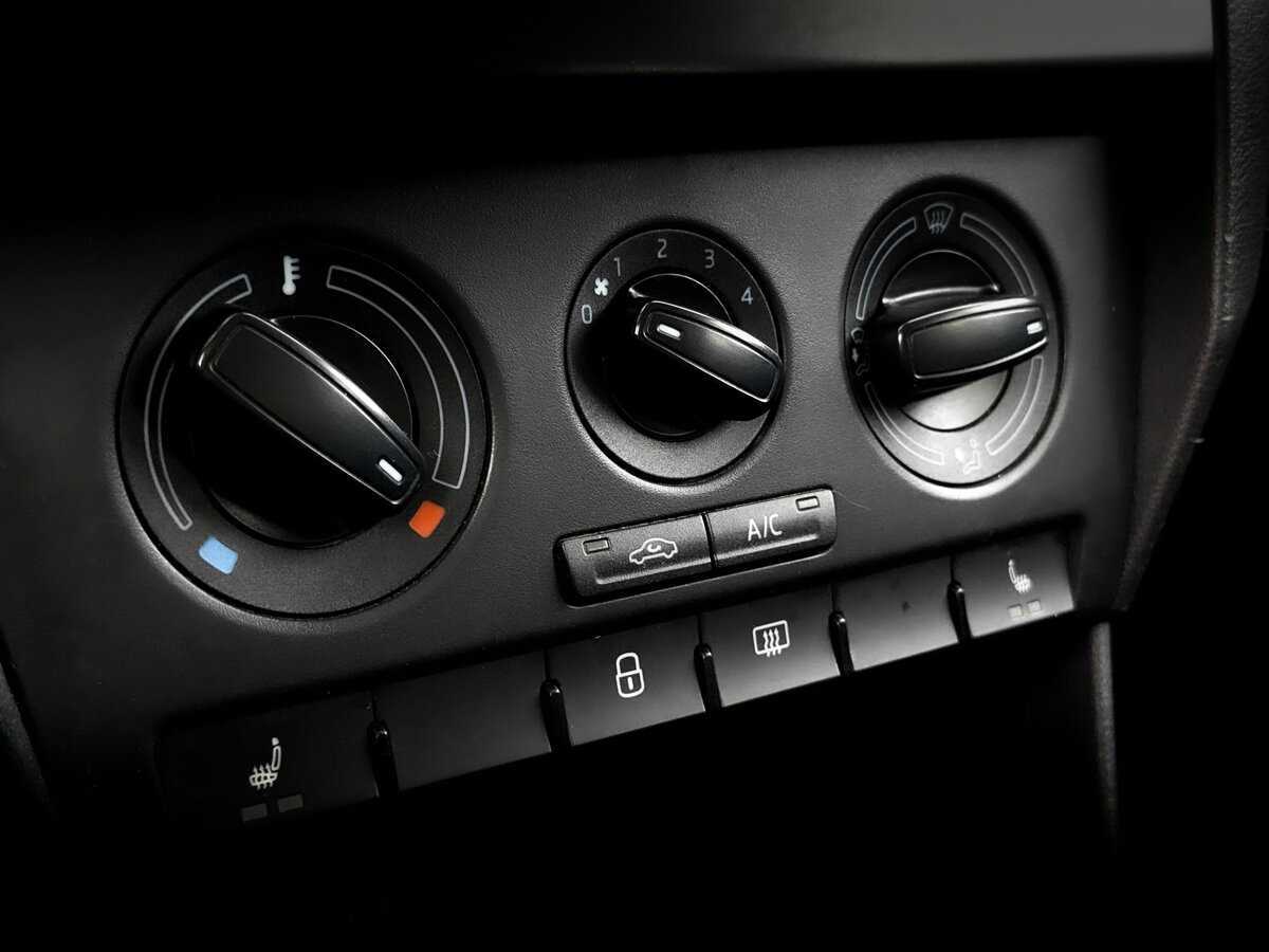 Skoda Rapid, 2017 - Фото №24