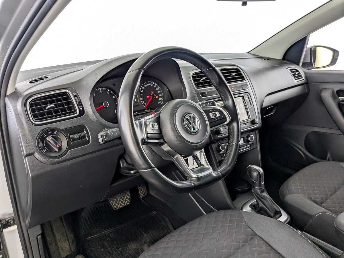 Volkswagen Polo, 2019 - Фото №15