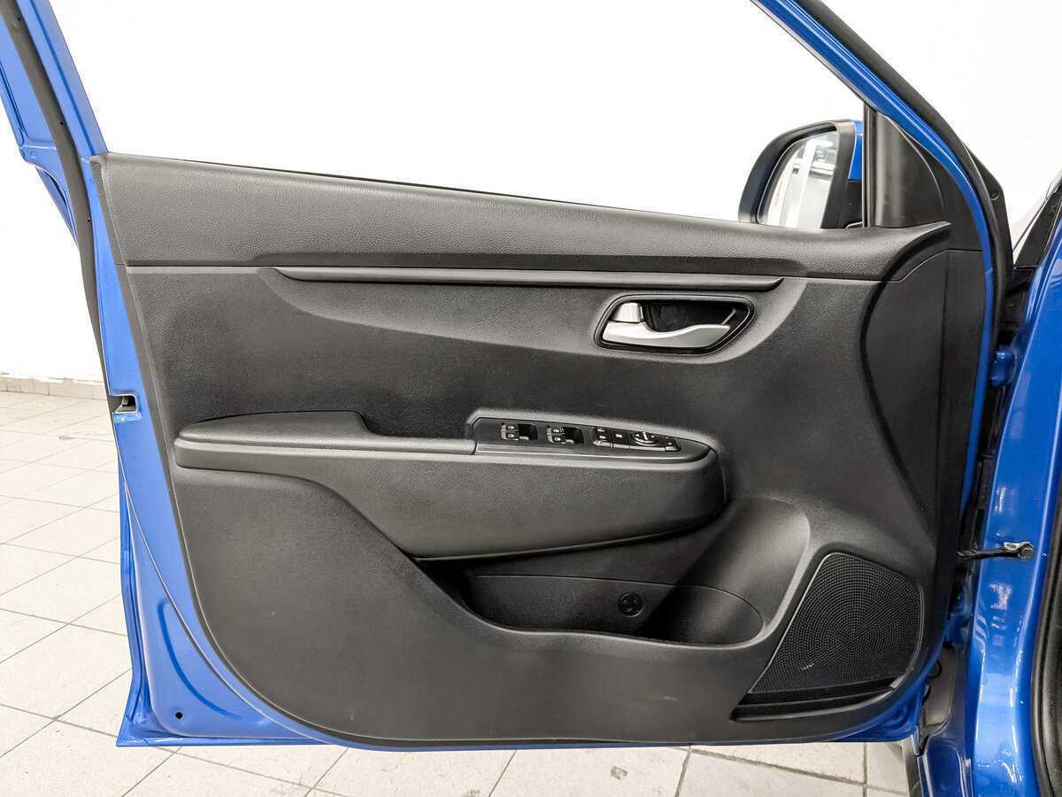 Kia Rio X-Line, 2020 - Фото №17