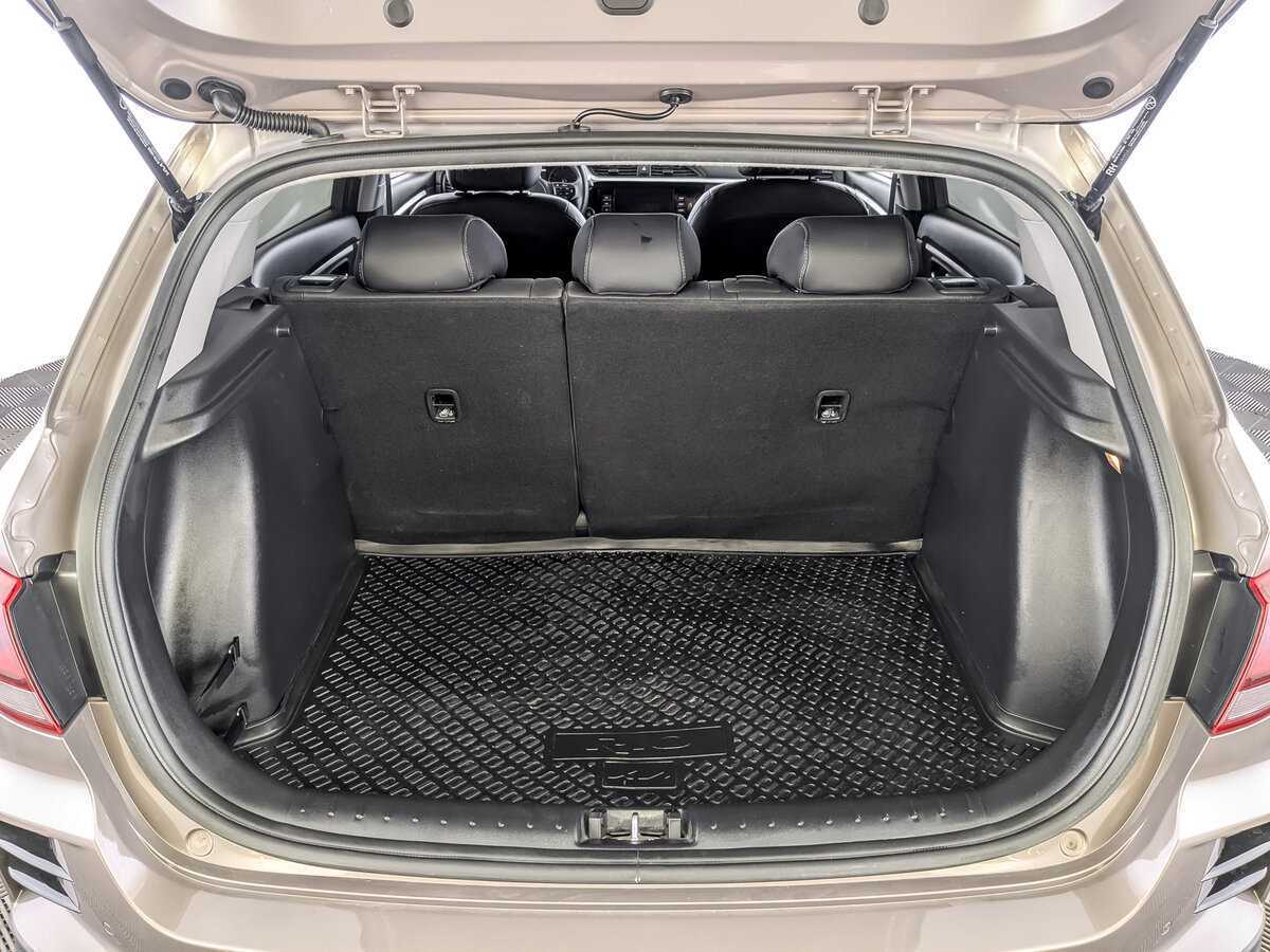 Kia Rio X, 2022 - Фото №9
