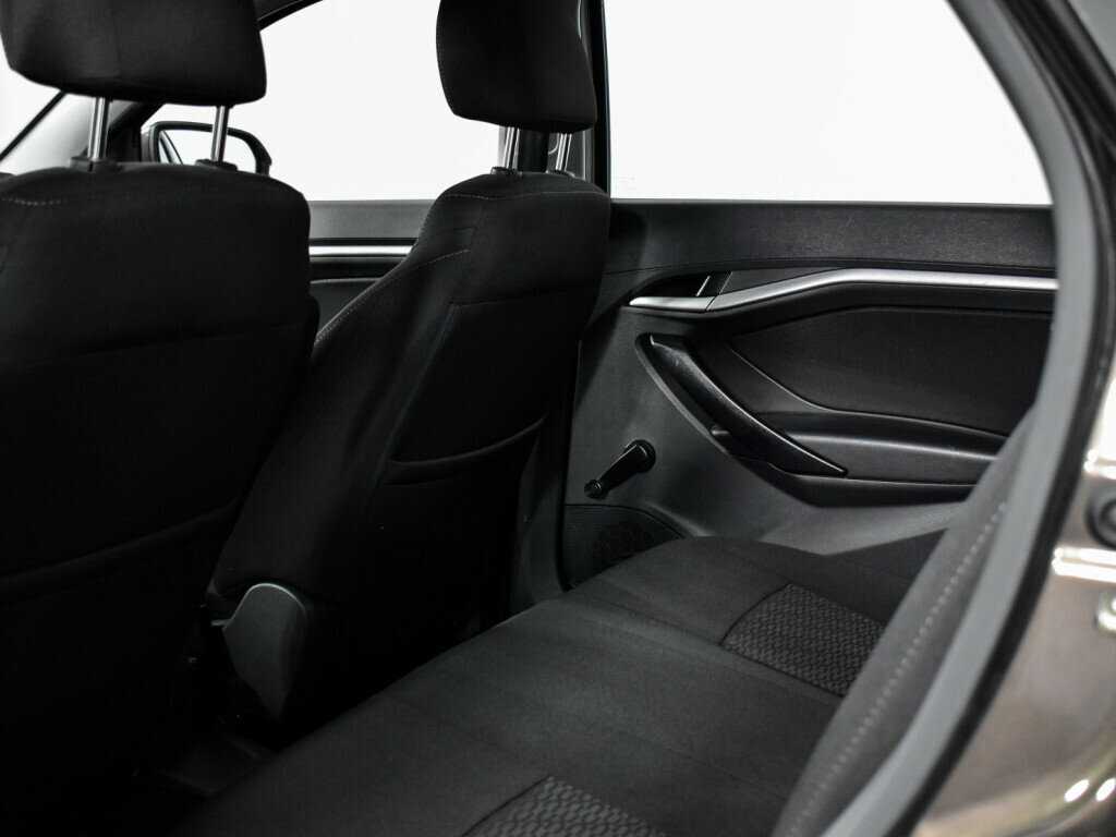 Lada (ВАЗ) Vesta, 2017 - Фото №12