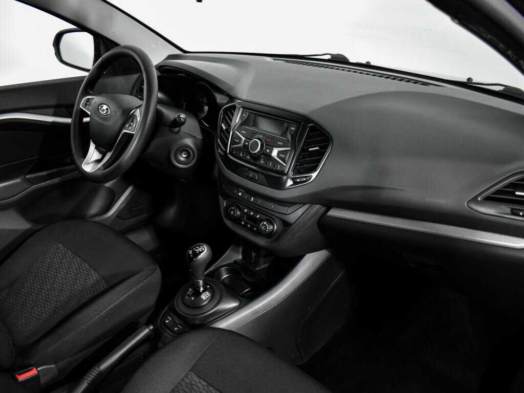 Lada (ВАЗ) Vesta, 2017 - Фото №13