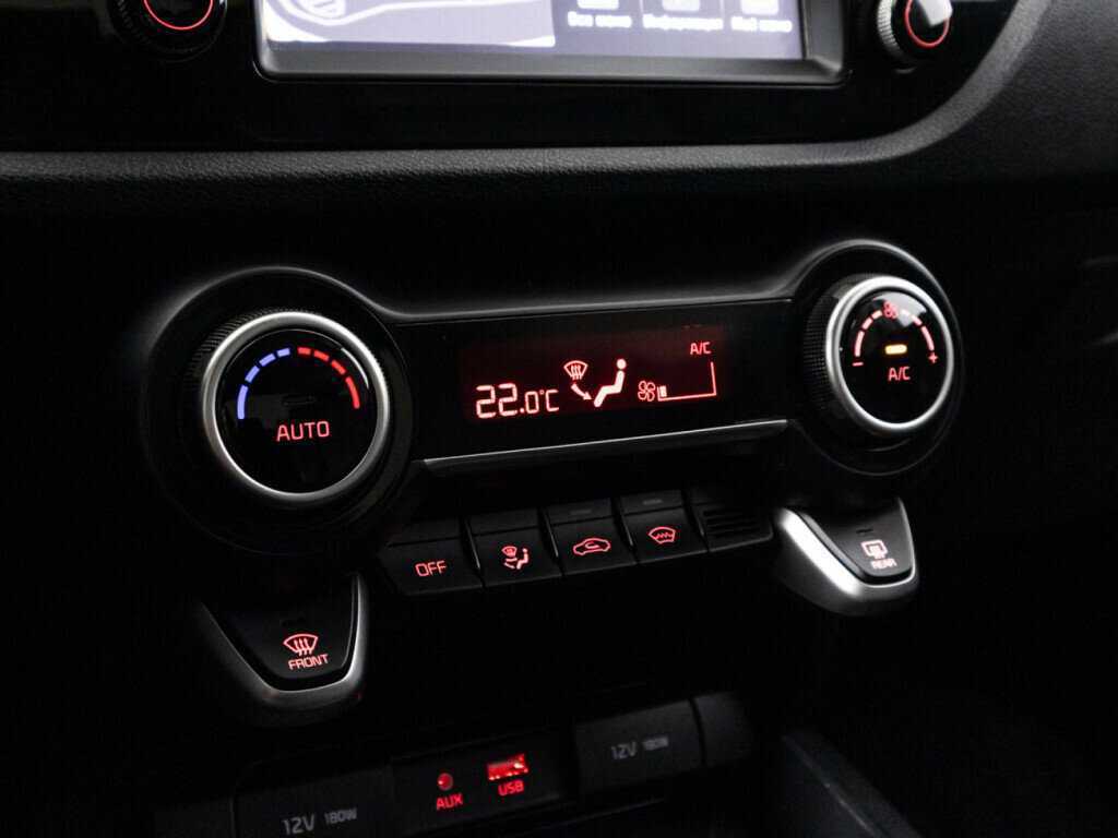 Kia Rio, 2020 - Фото №17