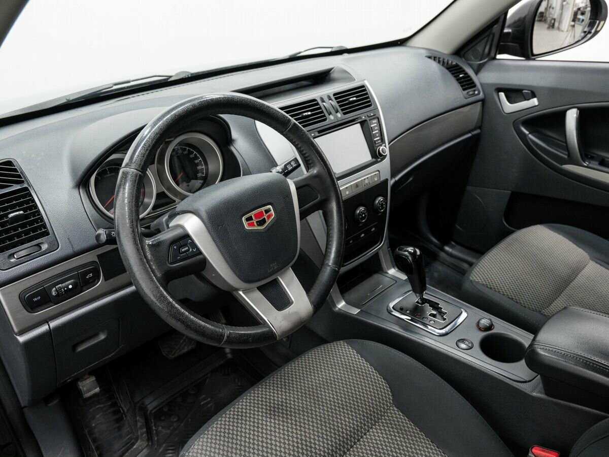 Geely Emgrand X7, 2015 - Фото №12