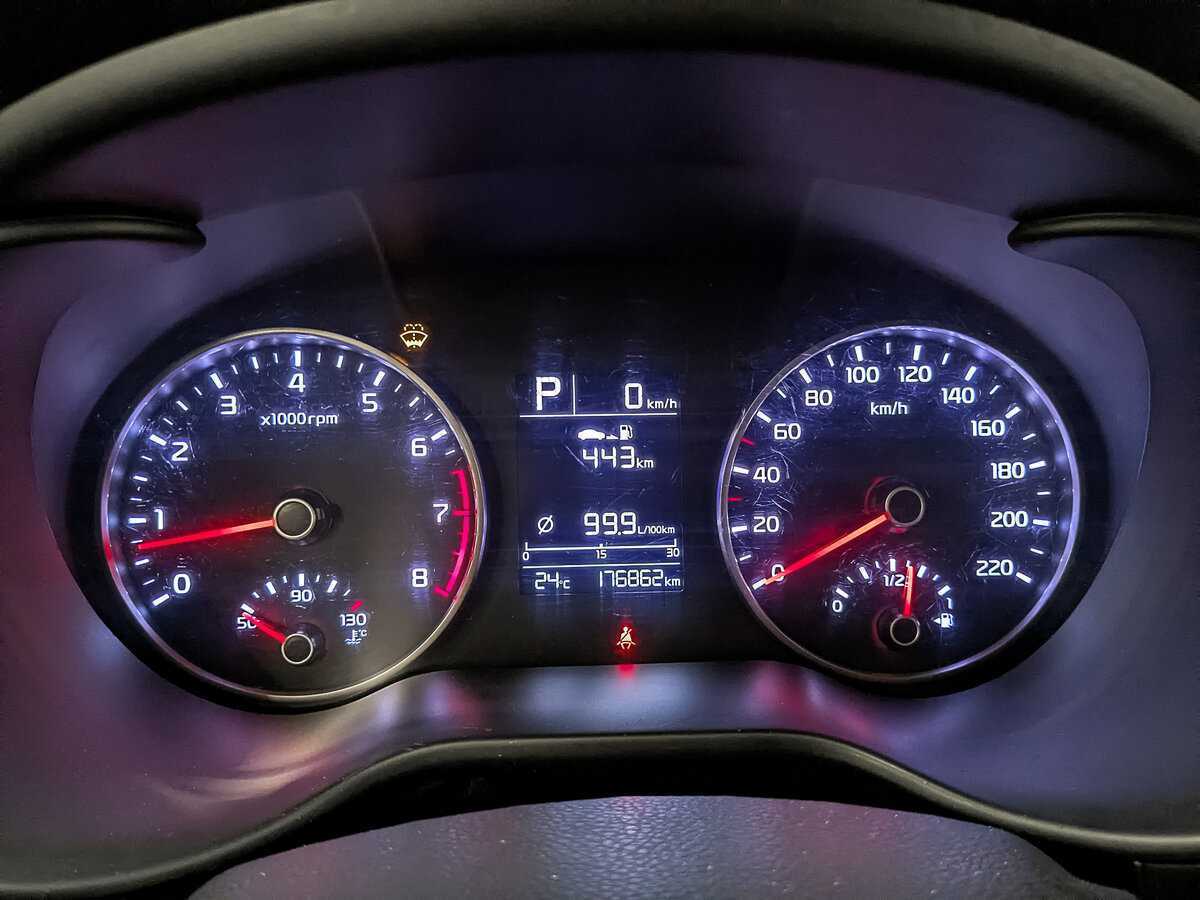 Kia Rio X-Line, 2020 - Фото №14