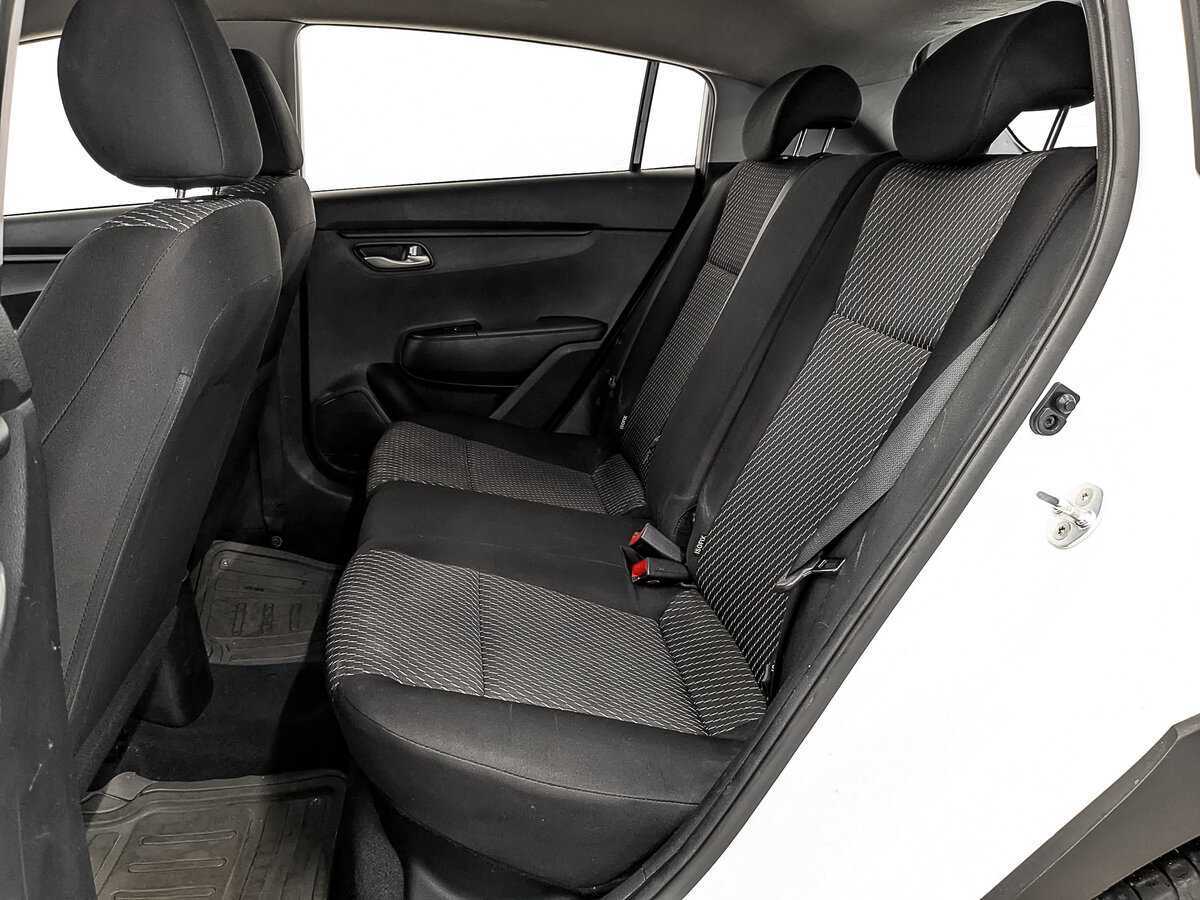 Kia Rio X-Line, 2020 - Фото №16