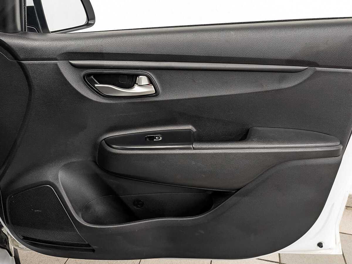 Kia Rio X-Line, 2020 - Фото №22