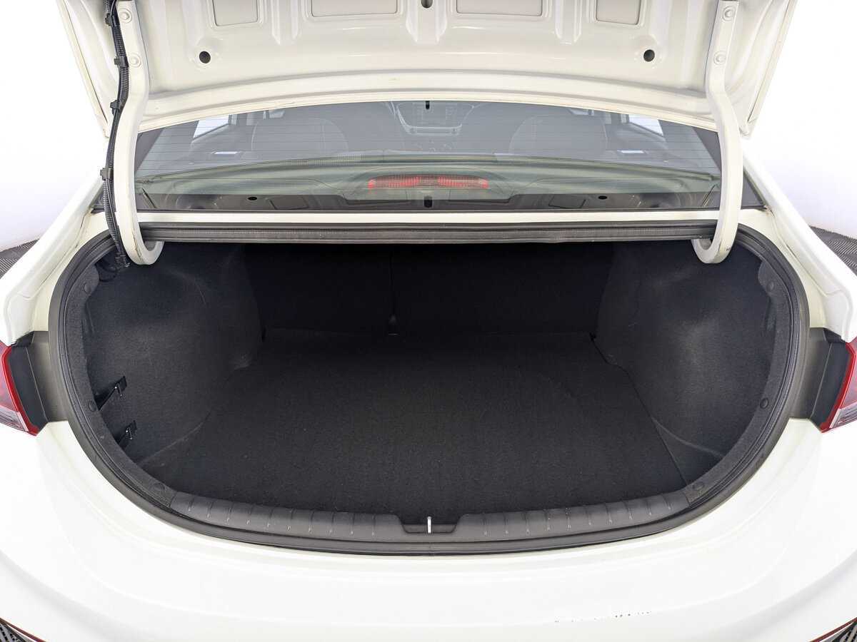 Hyundai Solaris, 2017 - Фото №9