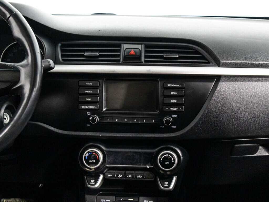 Kia Rio X-Line, 2019 - Фото №13