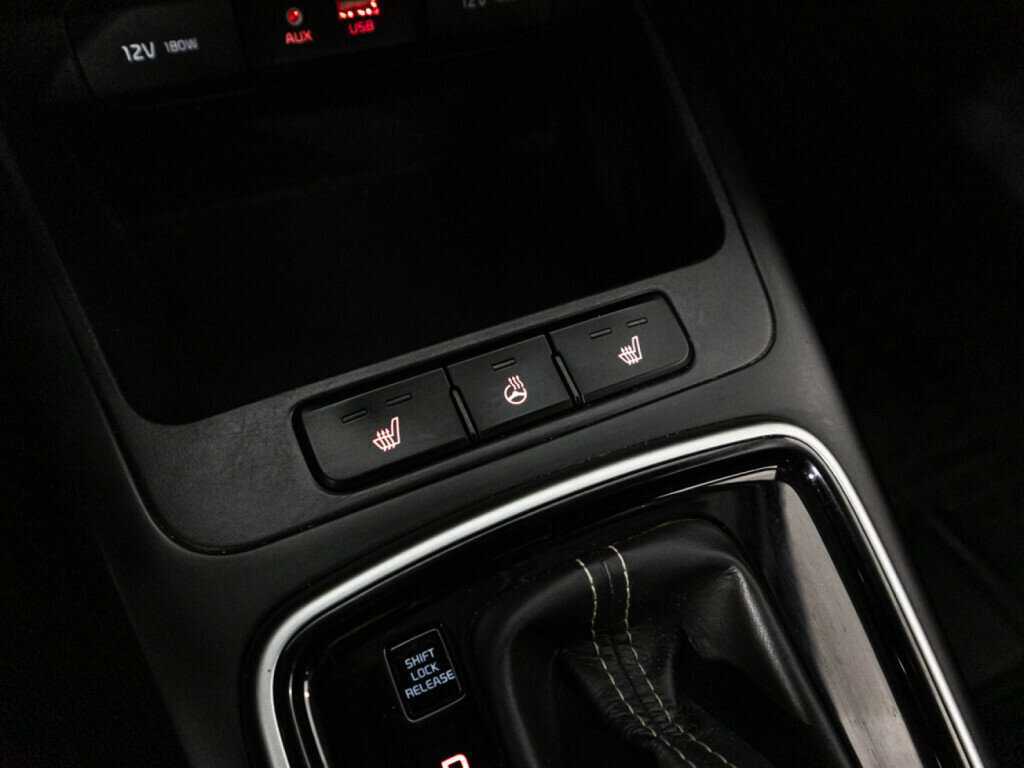 Kia Rio X-Line, 2019 - Фото №14