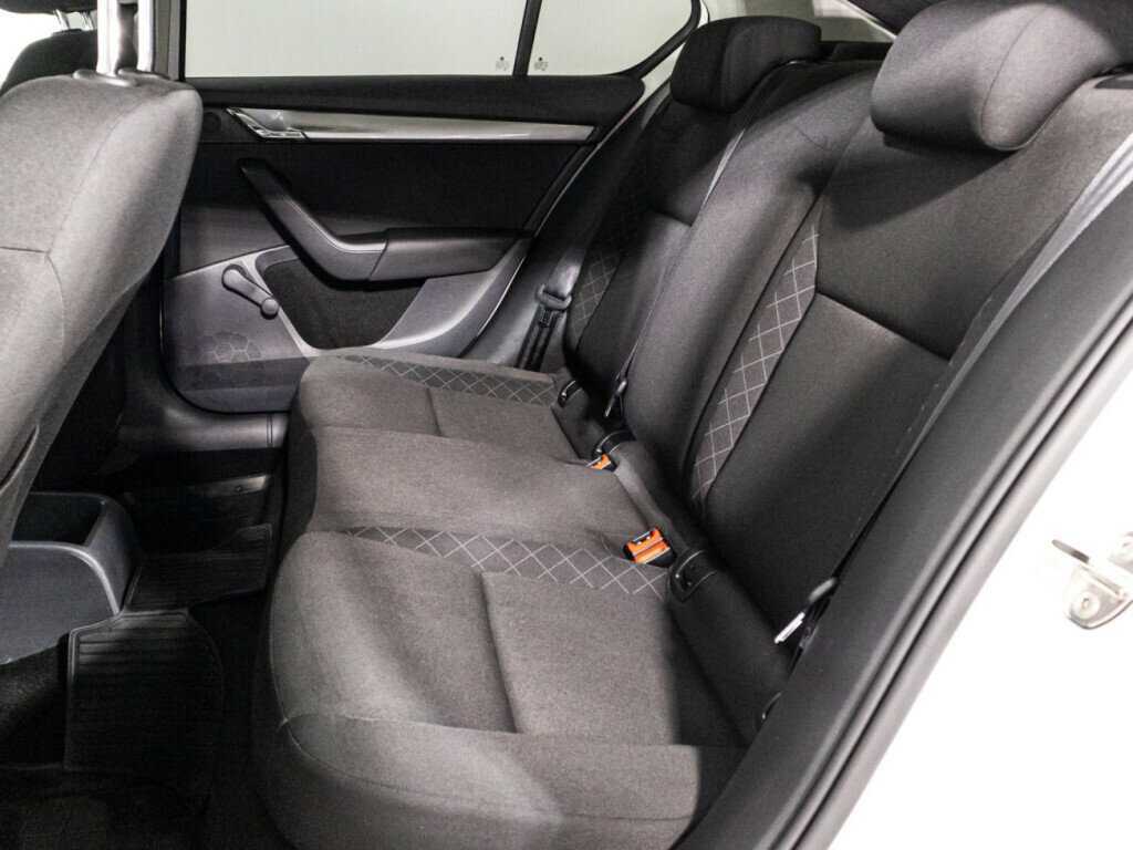 Skoda Octavia, 2018 - Фото №9