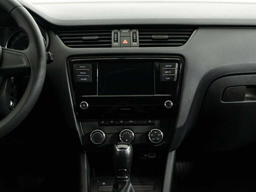 Skoda Octavia, 2018 - Фото №13