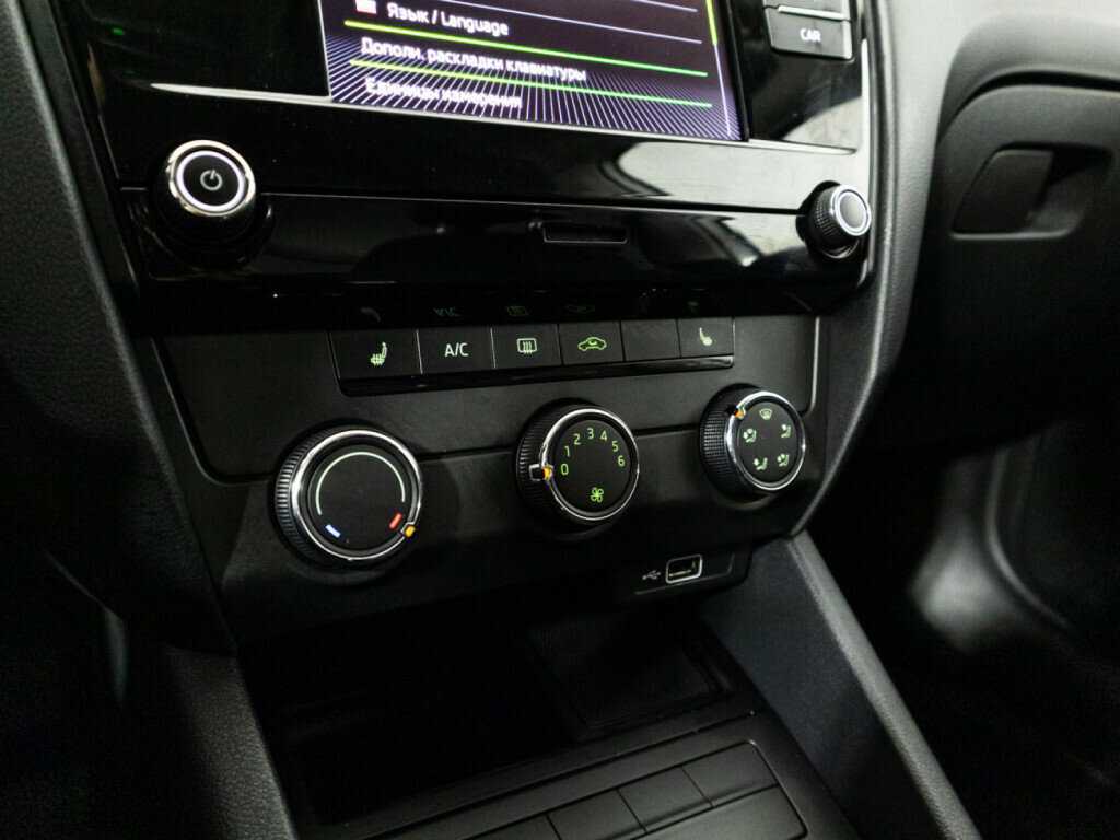 Skoda Octavia, 2018 - Фото №15