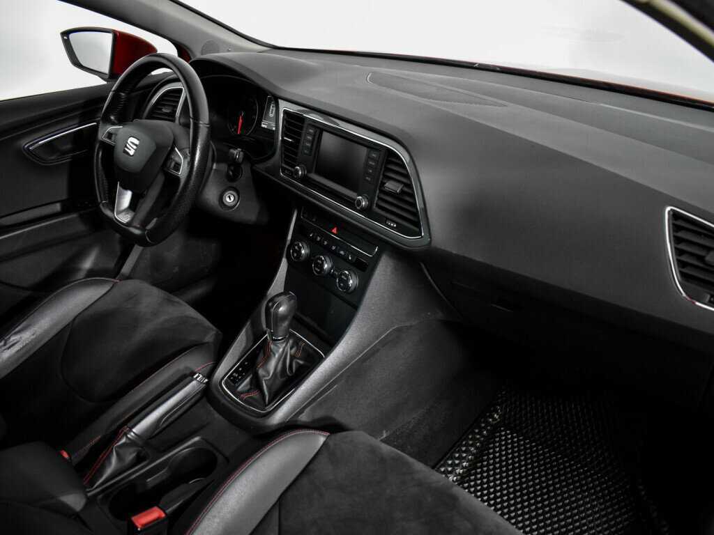 SEAT Leon, 2013 - Фото №13