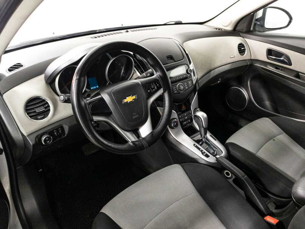 Chevrolet Cruze, 2012 - Фото №10
