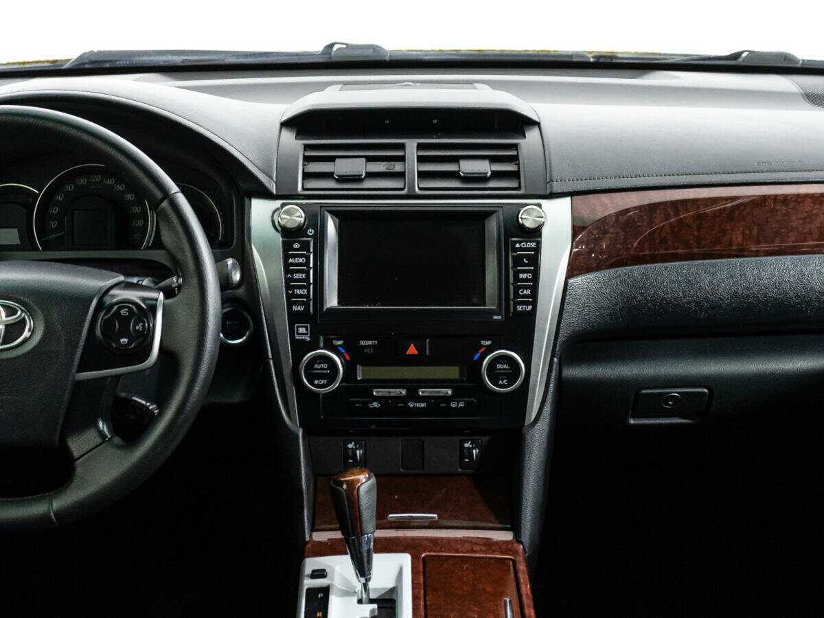Toyota Camry, 2012 - Фото №13