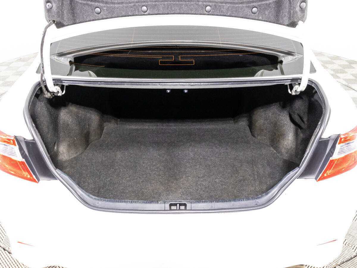 Toyota Camry, 2012 - Фото №14