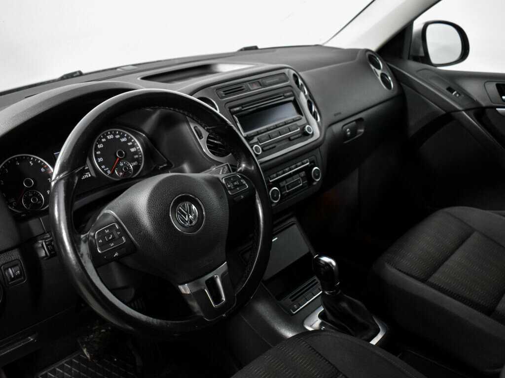 Volkswagen Tiguan, 2012 - Фото №8