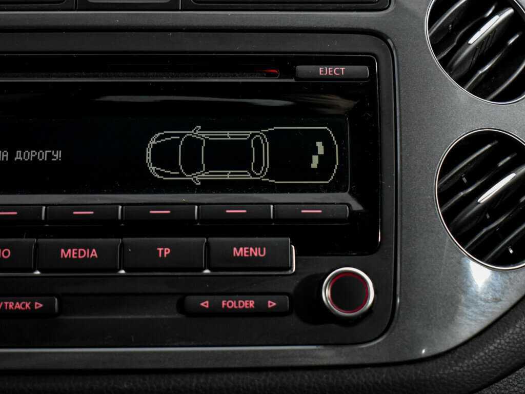 Volkswagen Tiguan, 2012 - Фото №15