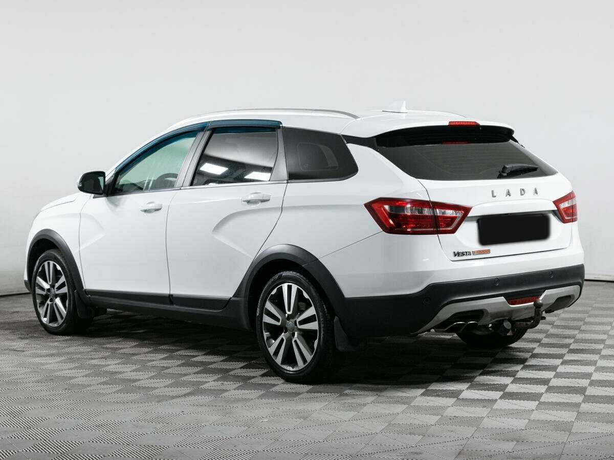 Lada (ВАЗ) Vesta SW, 2018 - Фото №5