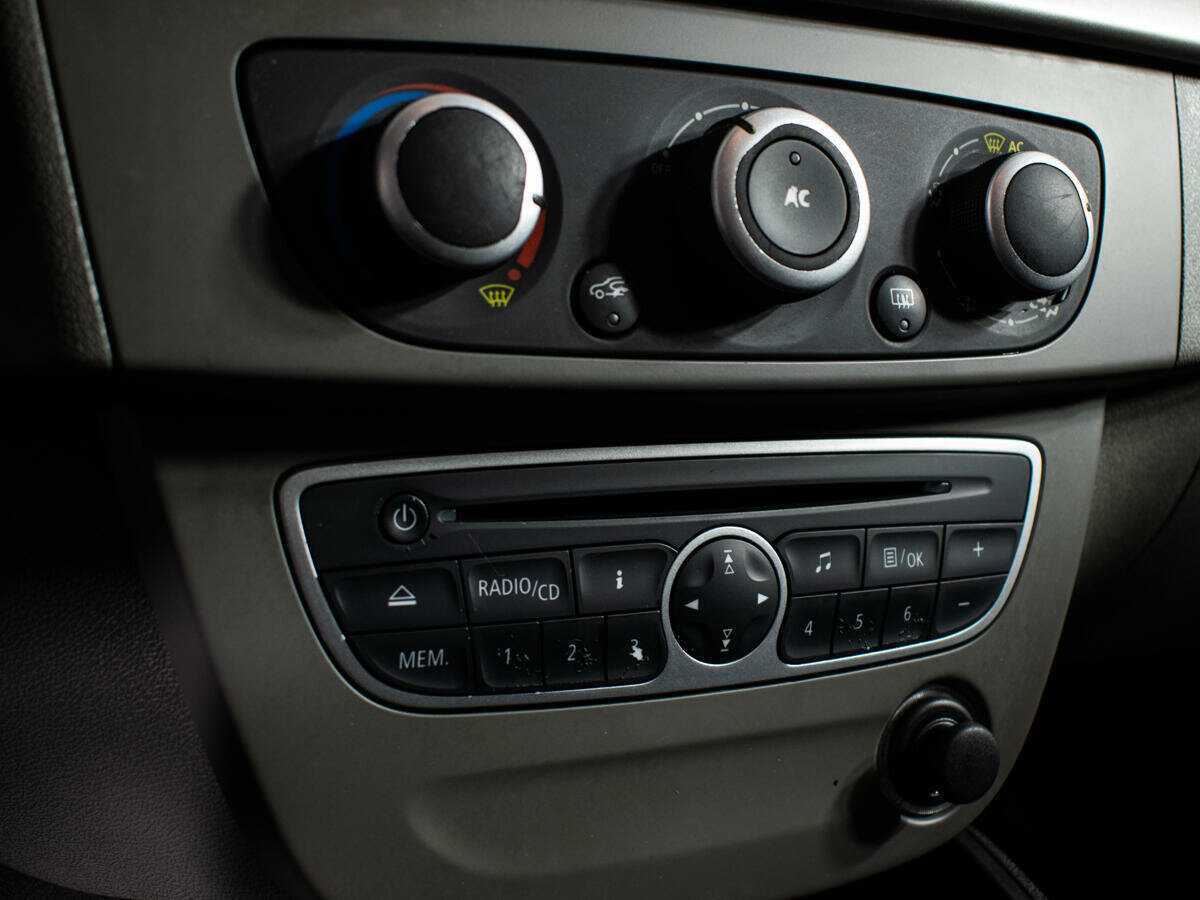 Renault Megane, 2012 - Фото №11