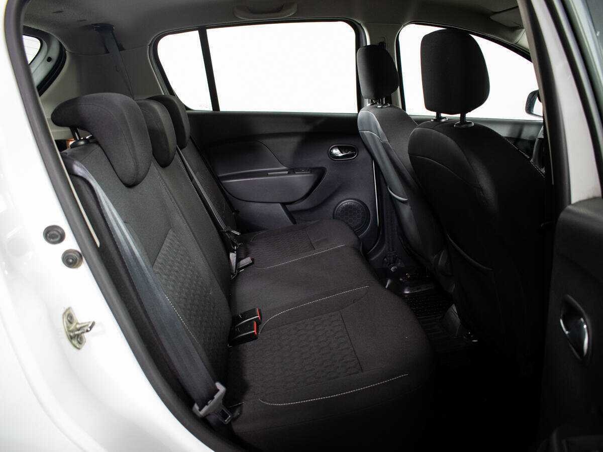 Renault Sandero, 2014 - Фото №9