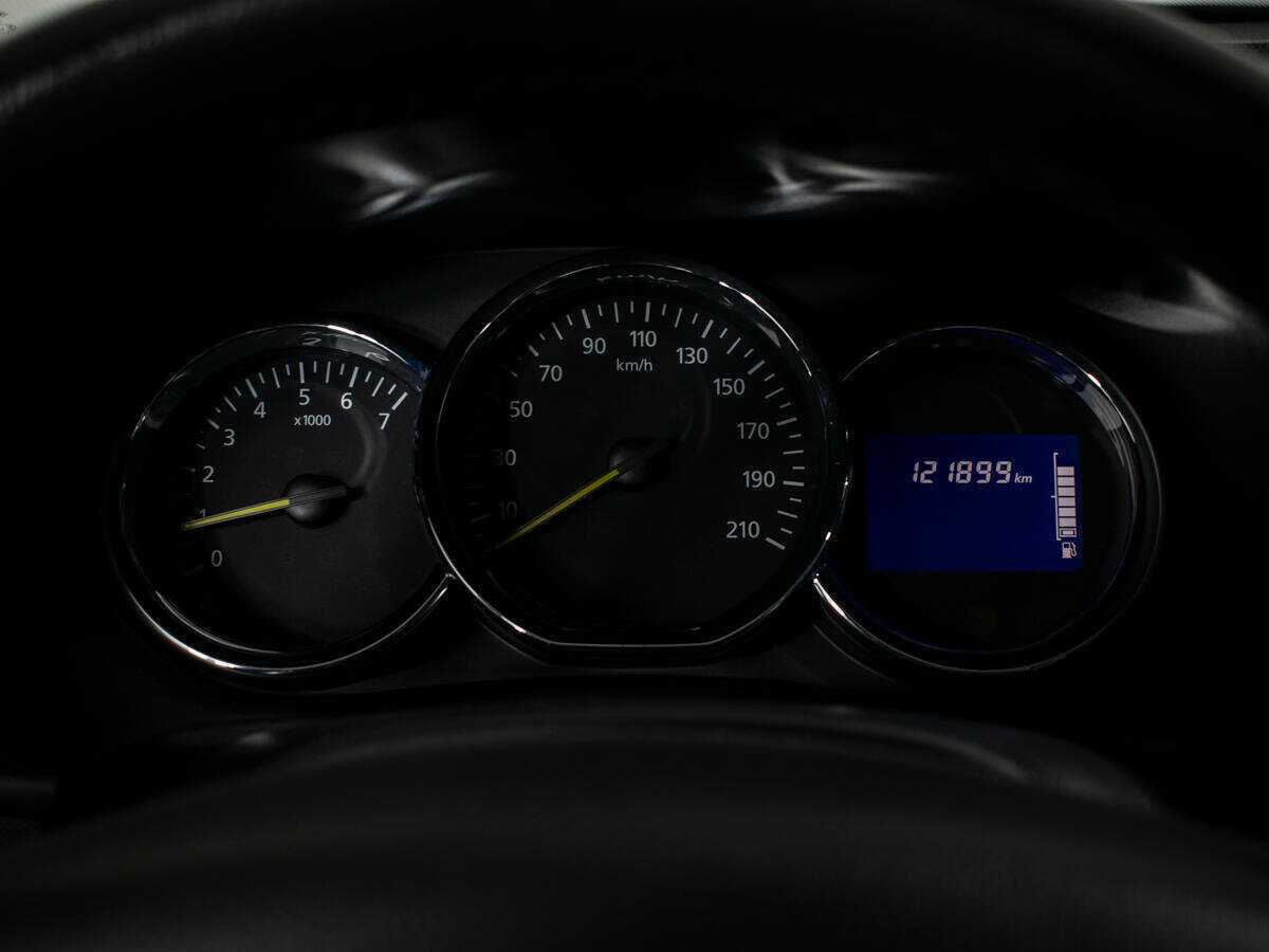 Renault Sandero, 2014 - Фото №11