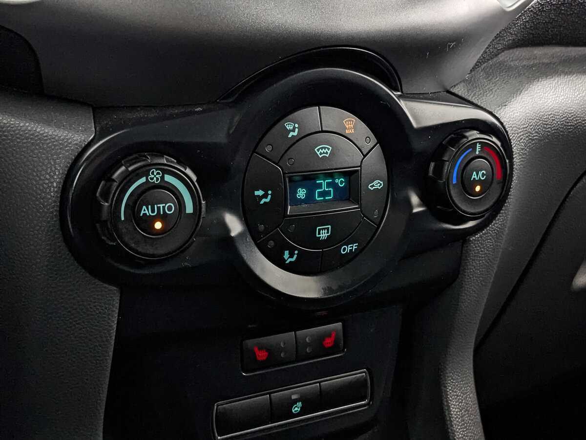 Ford EcoSport, 2018 - Фото №20
