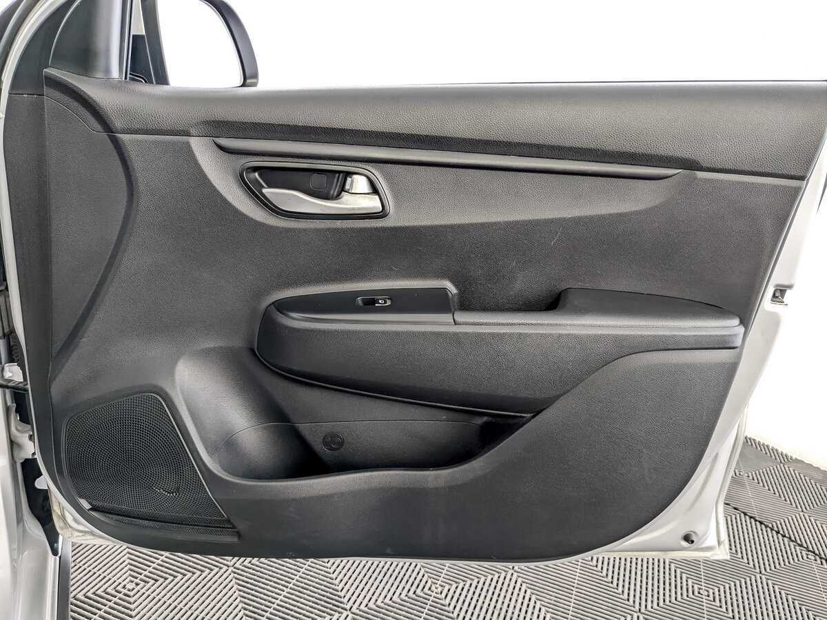 Kia Rio X-Line, 2020 - Фото №21